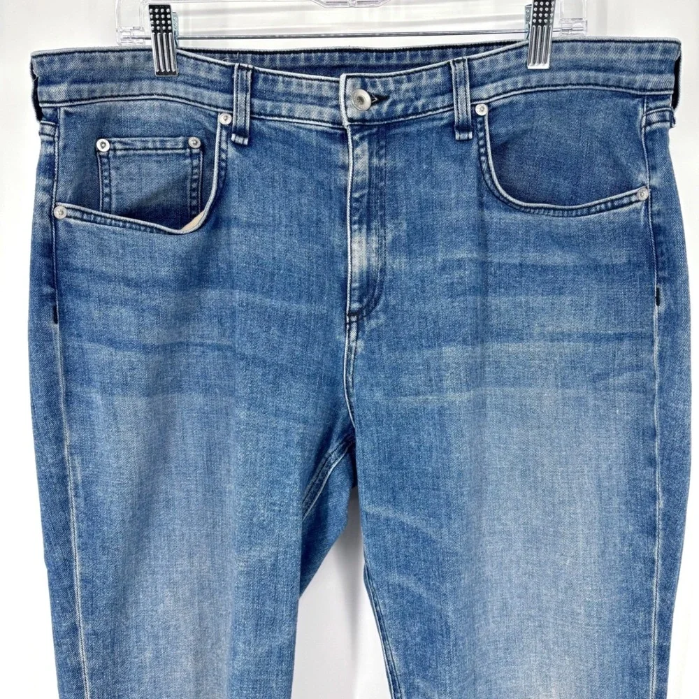 Rag & Bone Dre Low Rise Slim Boyfriend Jeans‎ Sz 34 Distressed Raw Hem Cropped - Picture 6 of 13
